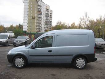 2008 Opel Combo Photos