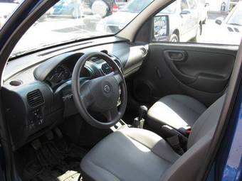 2008 Opel Combo Photos