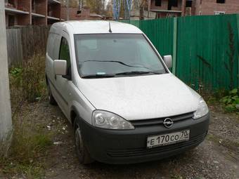 2008 Opel Combo Photos