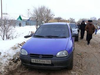 1993 Opel Corsa Pictures