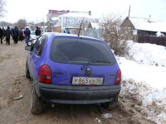 1993 Opel Corsa Pictures