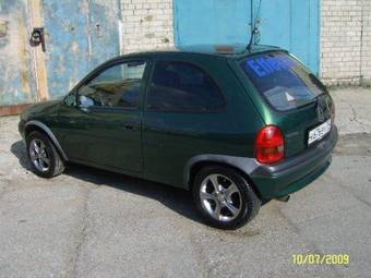 1996 Opel Corsa Pictures