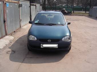 1998 Opel Corsa Pictures