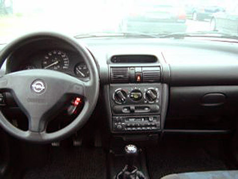 1999 Opel Corsa