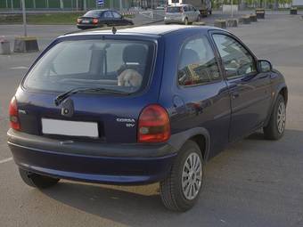 1999 Opel Corsa Pictures