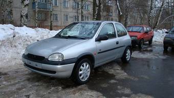 2000 Opel Corsa Pictures