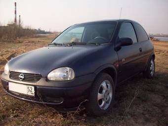 2000 Opel Corsa Photos