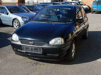 2000 Opel Corsa Pictures