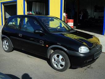 2000 Opel Corsa Photos