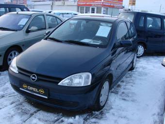 2002 Opel Corsa Pictures