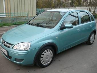 2004 Opel Corsa Pics