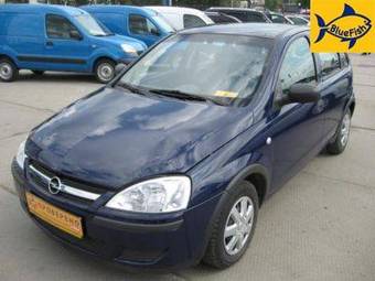 2004 Opel Corsa Pictures