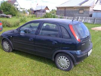 2004 Opel Corsa Pictures