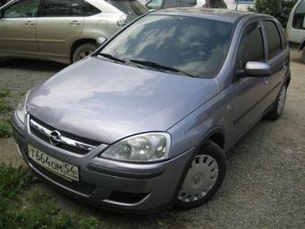 2004 Opel Corsa Pics