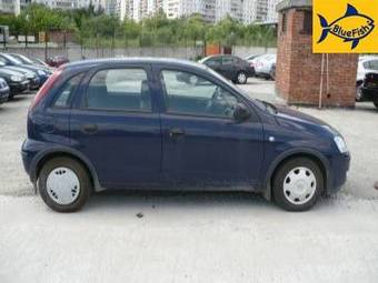 2004 Opel Corsa Pictures