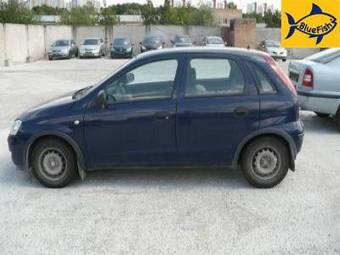 2004 Opel Corsa Pictures