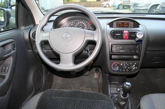 2004 Opel Corsa Photos