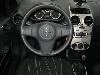 2007 Opel Corsa Pictures