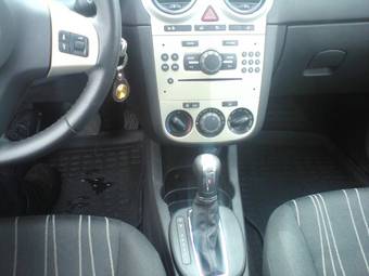 2008 Opel Corsa Pictures
