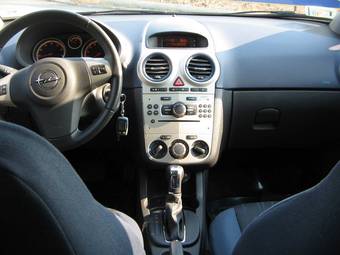 2008 Opel Corsa Pictures