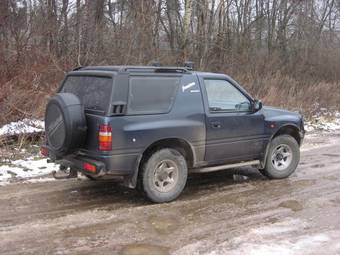 1993 Opel Frontera Pics