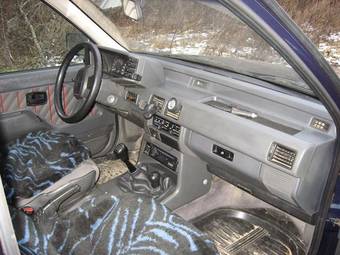 1993 Opel Frontera Pictures