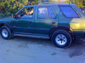 1993 Opel Frontera Photos