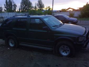 1993 Opel Frontera Pictures