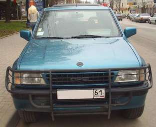 1994 Opel Frontera Pictures