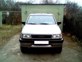 1994 Opel Frontera Photos