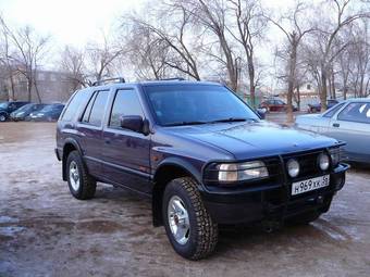 1997 Opel Frontera Photos