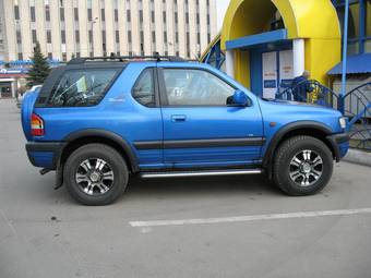 1999 Opel Frontera Photos