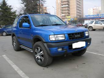1999 Opel Frontera Photos