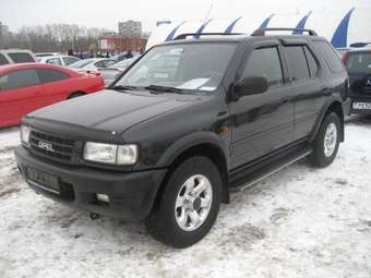 2000 Opel Frontera