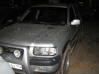 2000 Opel Frontera Photos