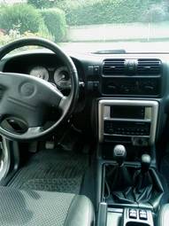 2002 Opel Frontera Photos
