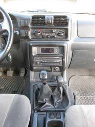 2002 Opel Frontera Photos