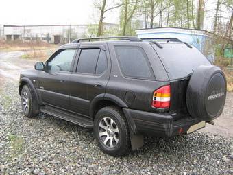 2002 Opel Frontera Photos