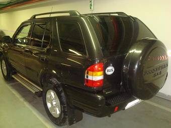 2002 Opel Frontera Photos