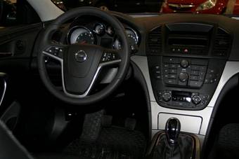 2008 Opel Insignia Photos