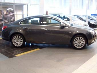 2009 Opel Insignia Photos