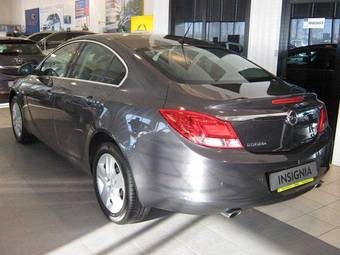 2009 Opel Insignia Photos