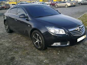 2011 Opel Insignia Images