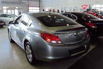 2012 Opel Insignia Photos