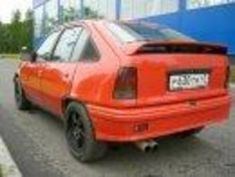 1987 Opel Kadett Pictures