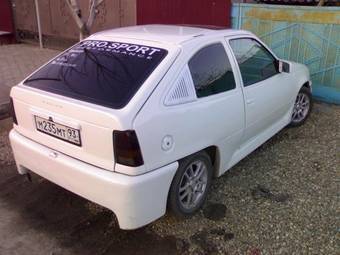 1989 Opel Kadett Wallpapers
