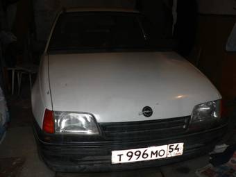 1991 Opel Kadett Photos