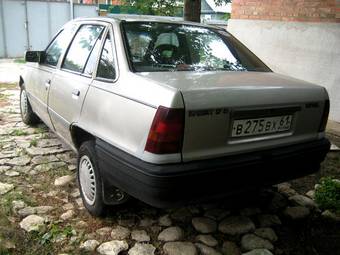 1991 Opel Kadett Photos