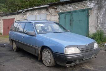 1987 Opel Omega Pictures