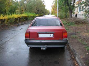 1988 Opel Omega Pictures